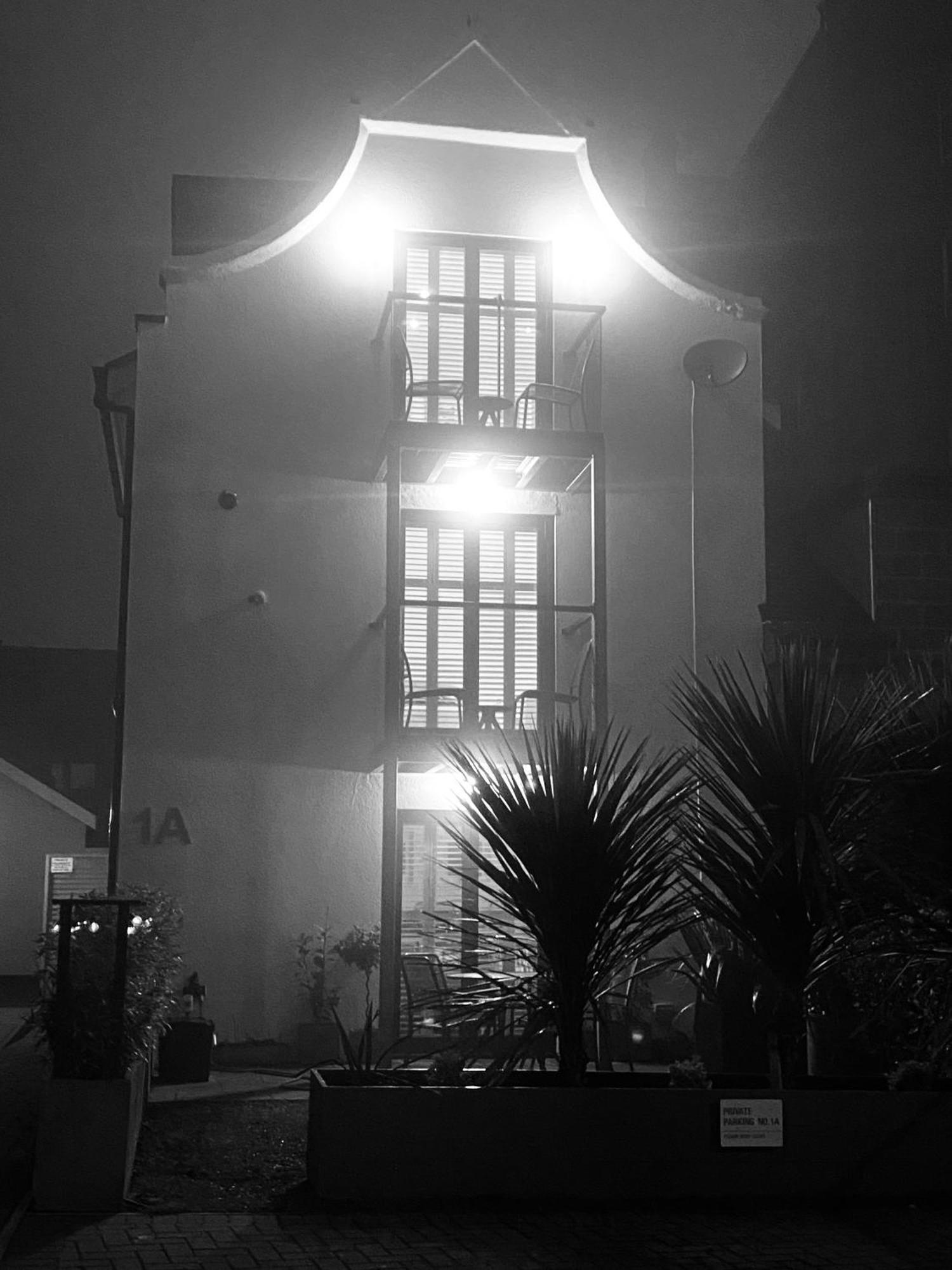 Holiday home Retro Retreat, Sea View, Free Parking & Ev Plug-in Whitby