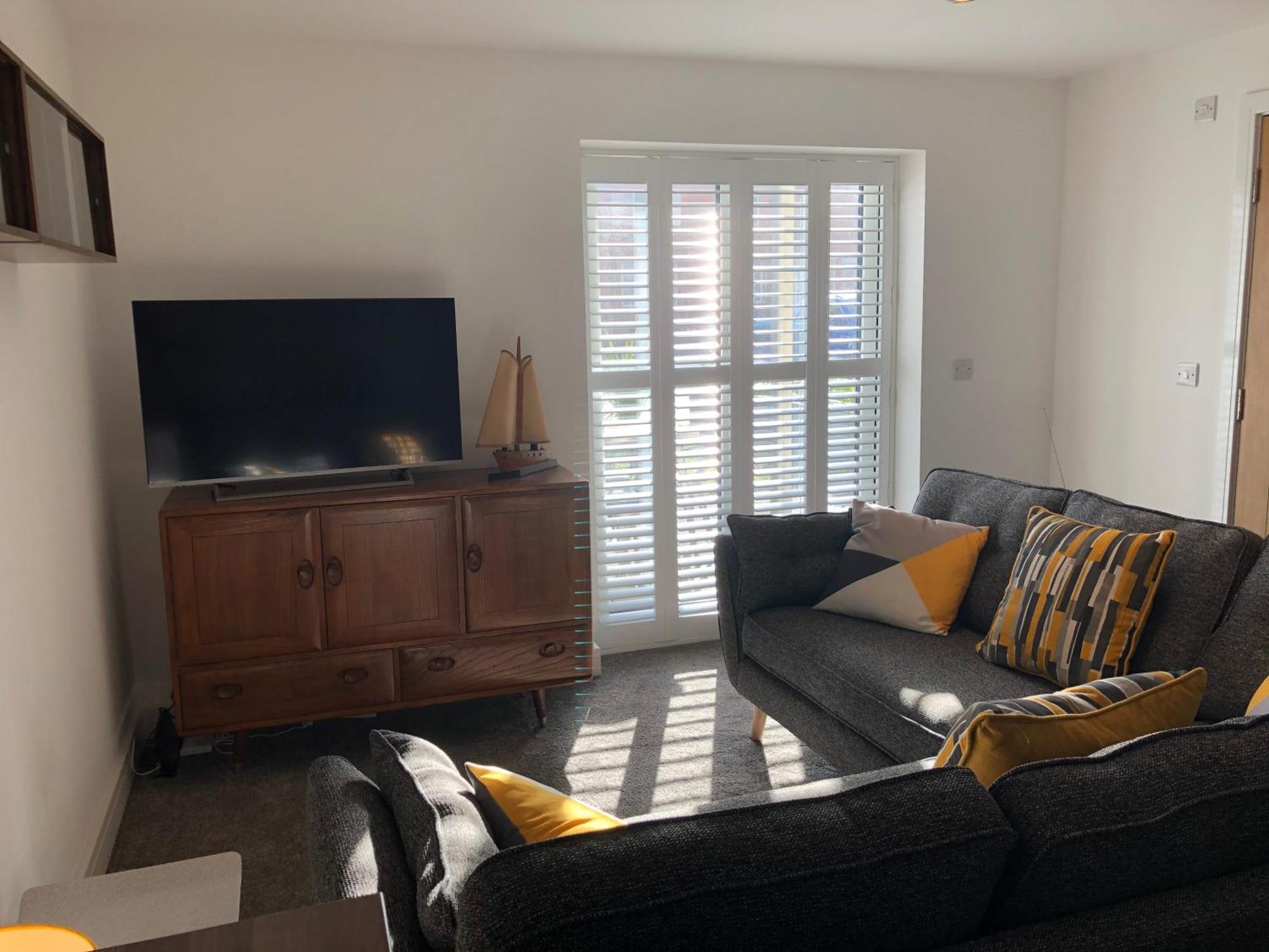 Retro Retreat, Sea View, Free Parking & Ev Plug-in Holiday home Whitby